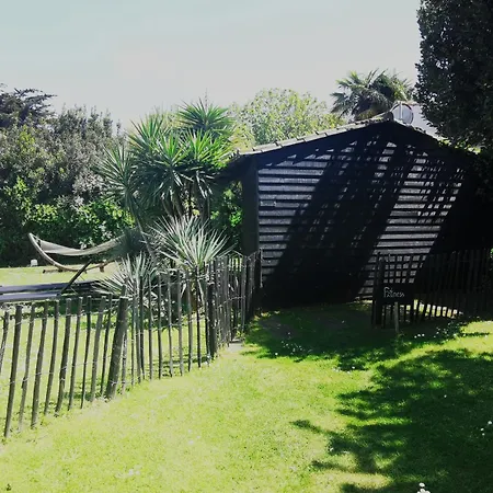Le Clos Saint-Martin Hôtel&Spa-3